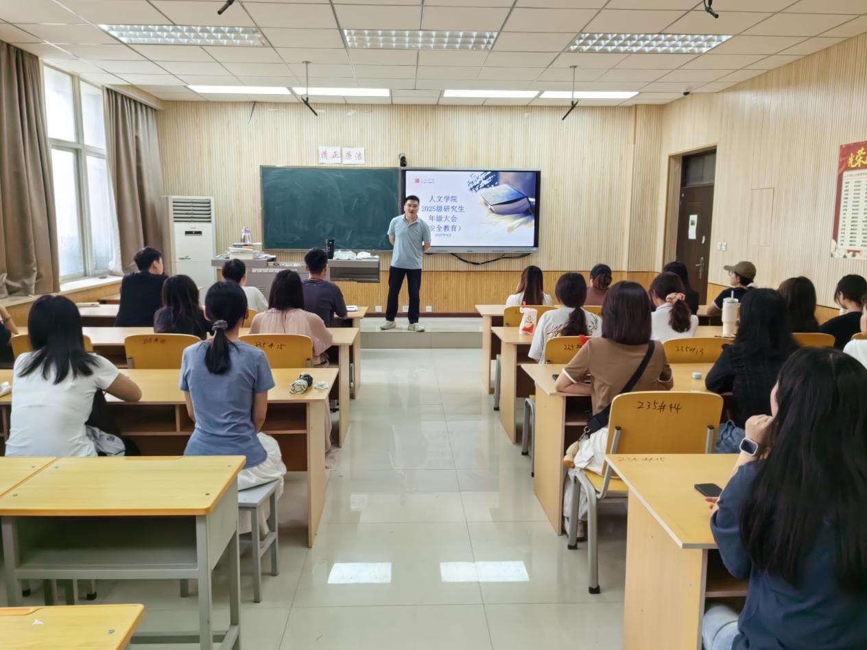 f4b9a60728f70714dd3f36f0c1d7628f f4b9a60728f70714dd3f36f0c1d7628f