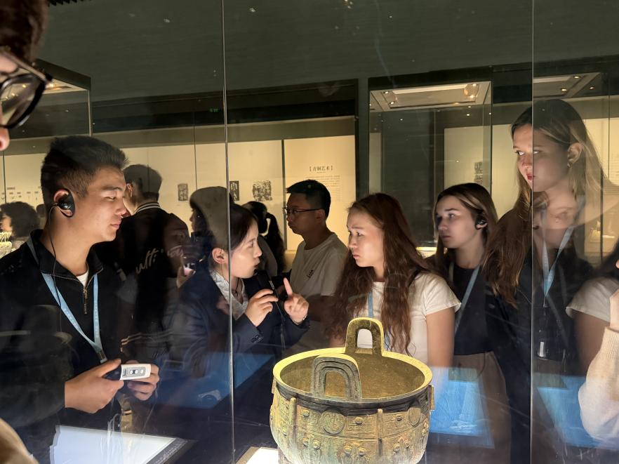 f8641044a6de64211d4fcc193cab20b9